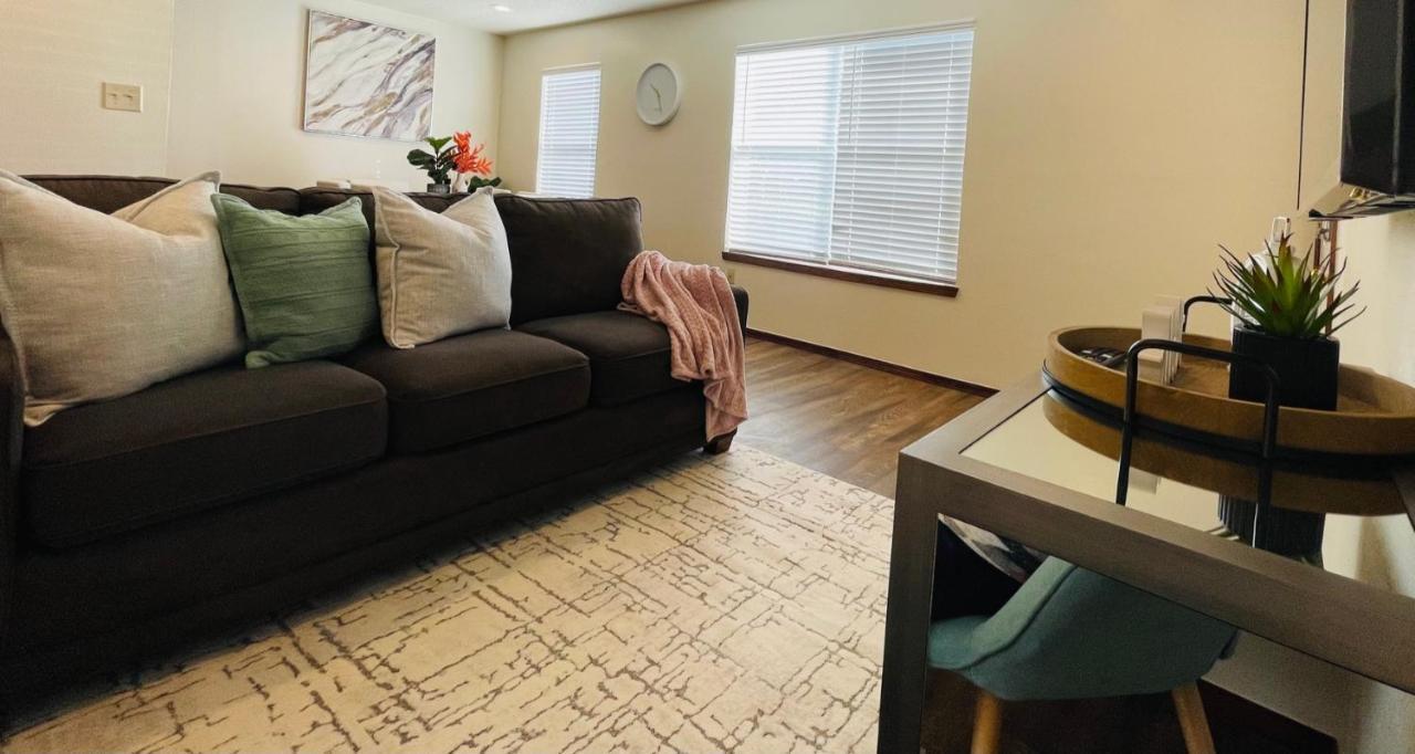 Ou-2 Bed 2 Bath Apartment Close To Ou Oklahoma City Esterno foto